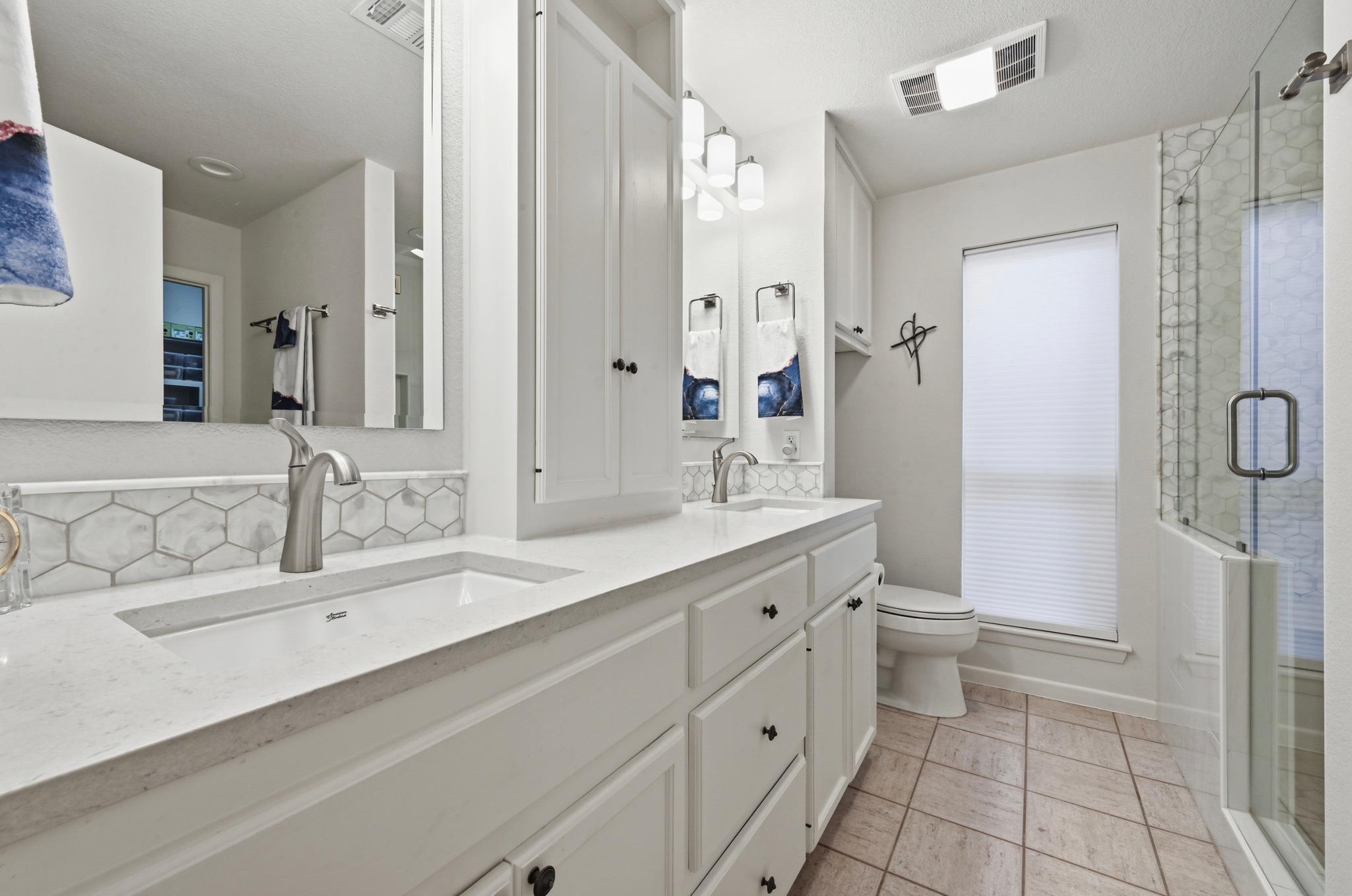 308 Nautilus Ave, Lakeway, TX 78738