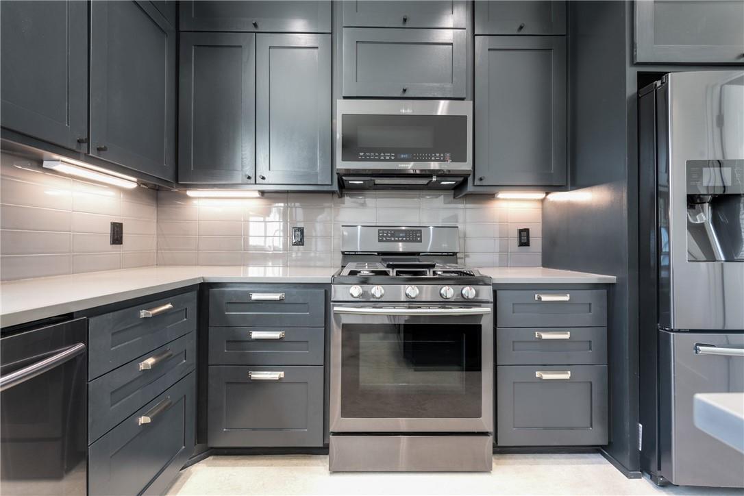 408 W 38 1/2 St # 4-1, Austin, TX 78705