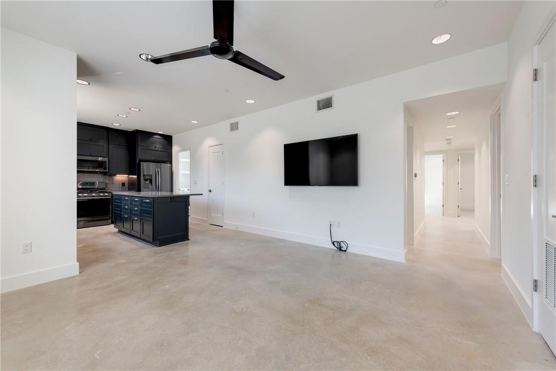 408 W 38 1/2 St # 4-1, Austin, TX 78705