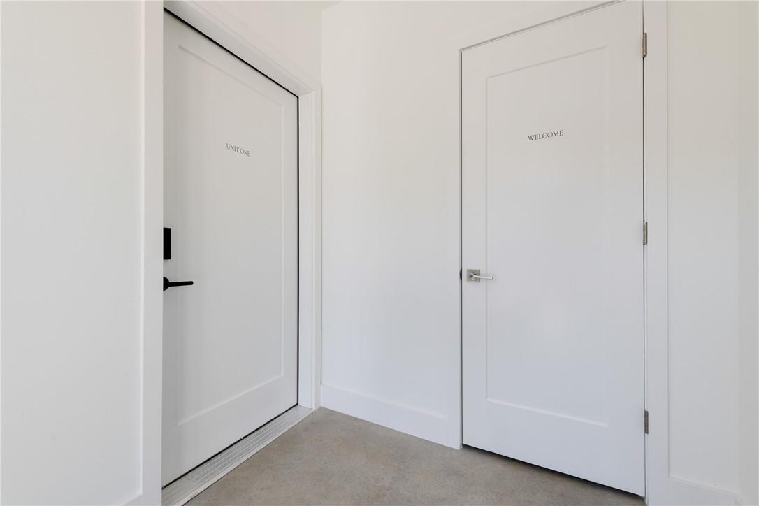 408 W 38 1/2 St # 4-1, Austin, TX 78705