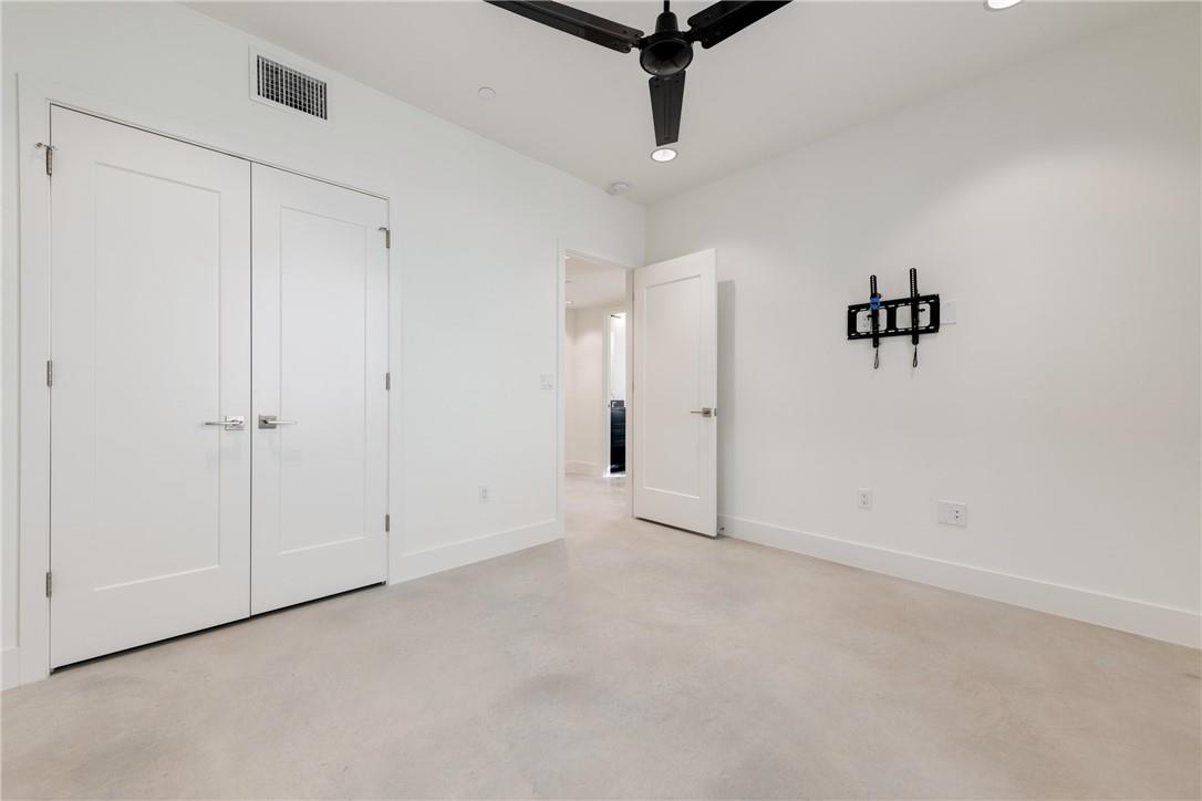 408 W 38 1/2 St # 4-1, Austin, TX 78705