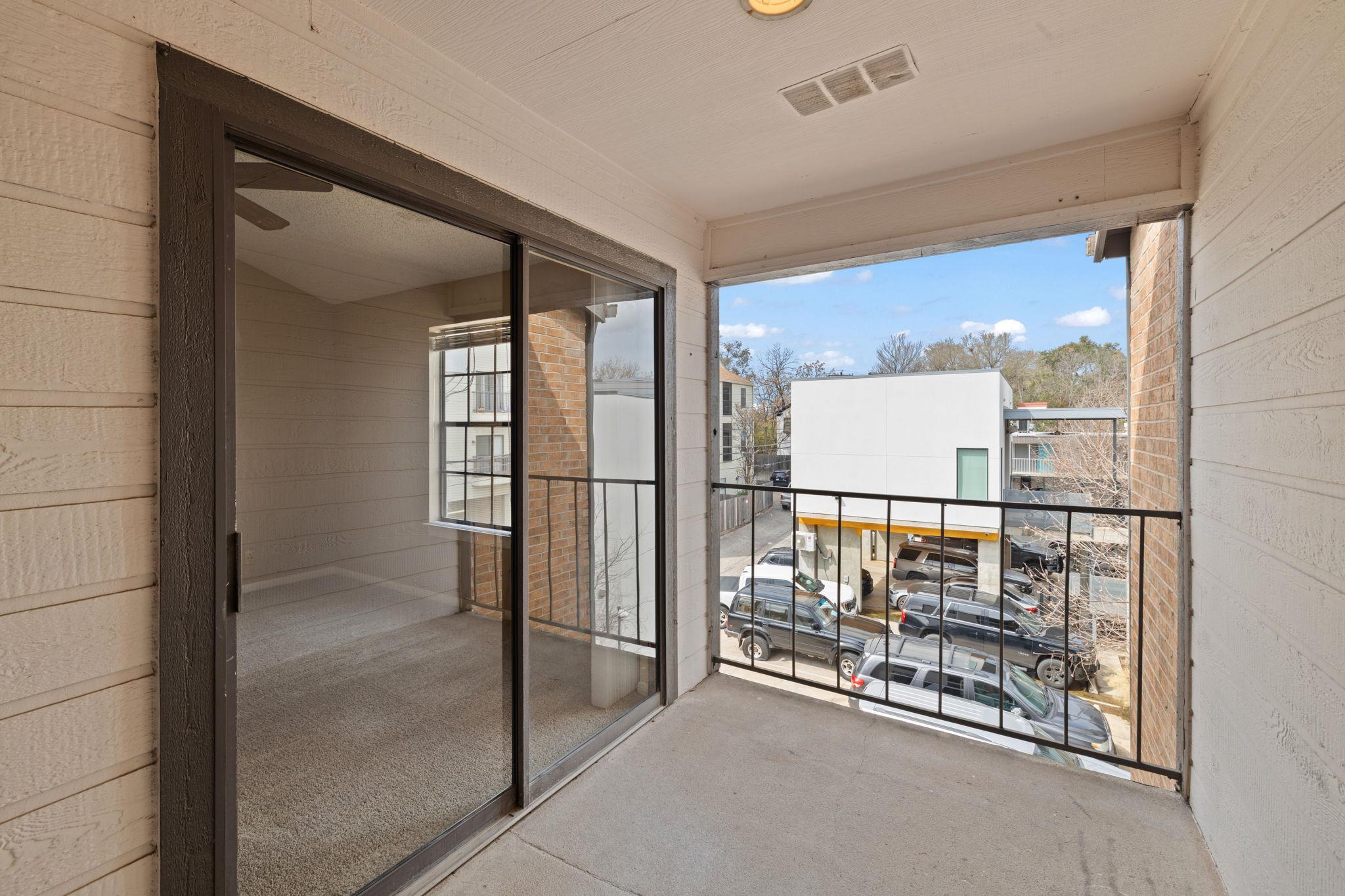 203 E 31st St # 308, Austin, TX 78705