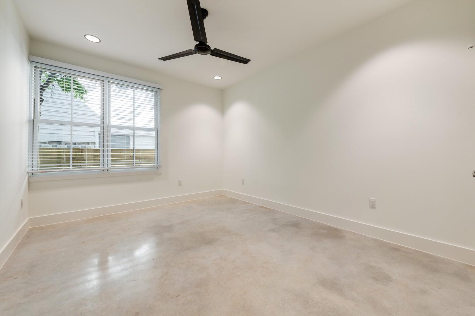 408 W 38 1/2 St # 2-1, Austin, TX 78705