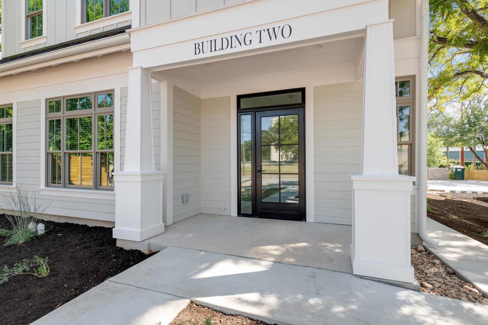 408 W 38 1/2 St # 2-1, Austin, TX 78705