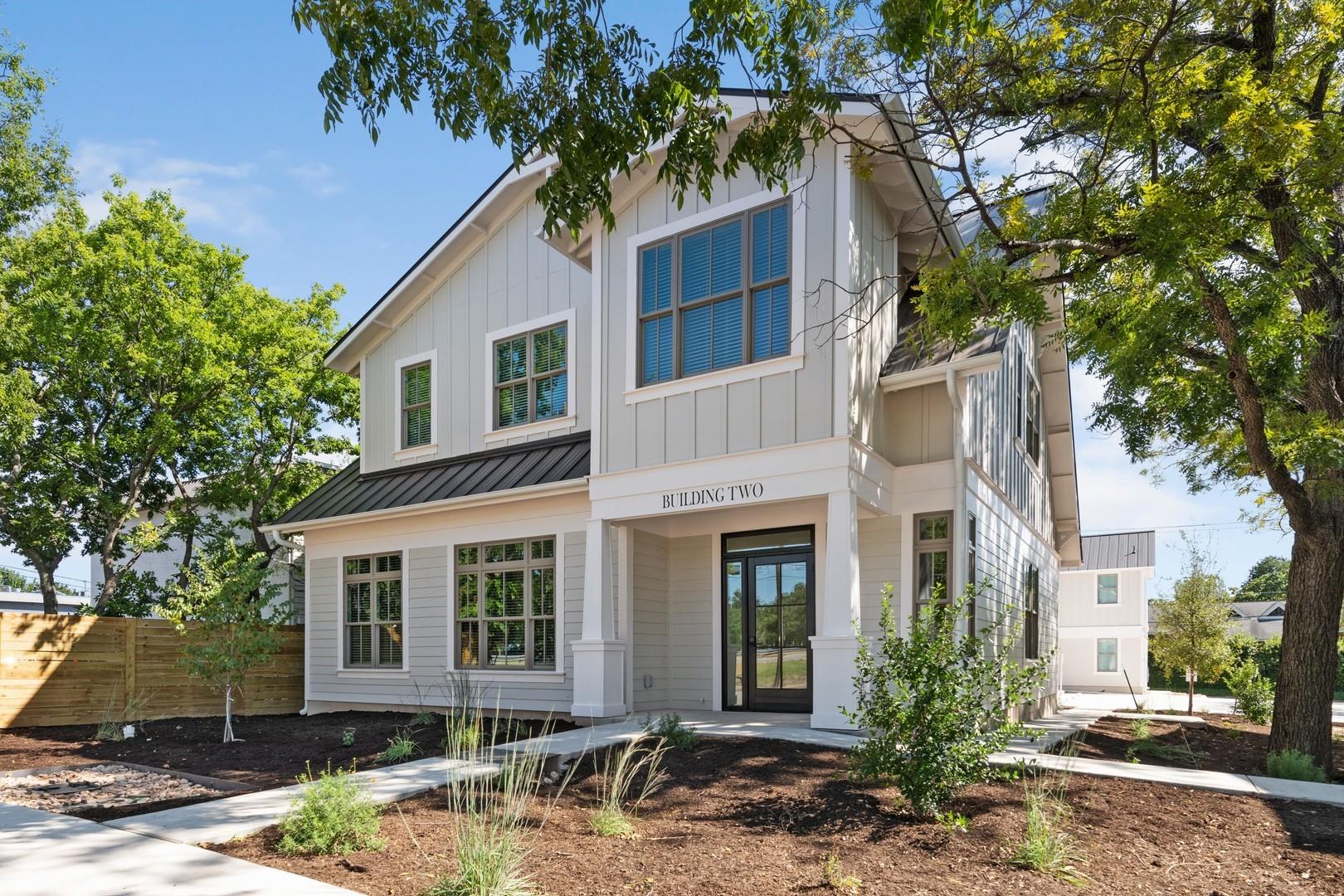 408 W 38 1/2 St # 2-1, Austin, TX 78705