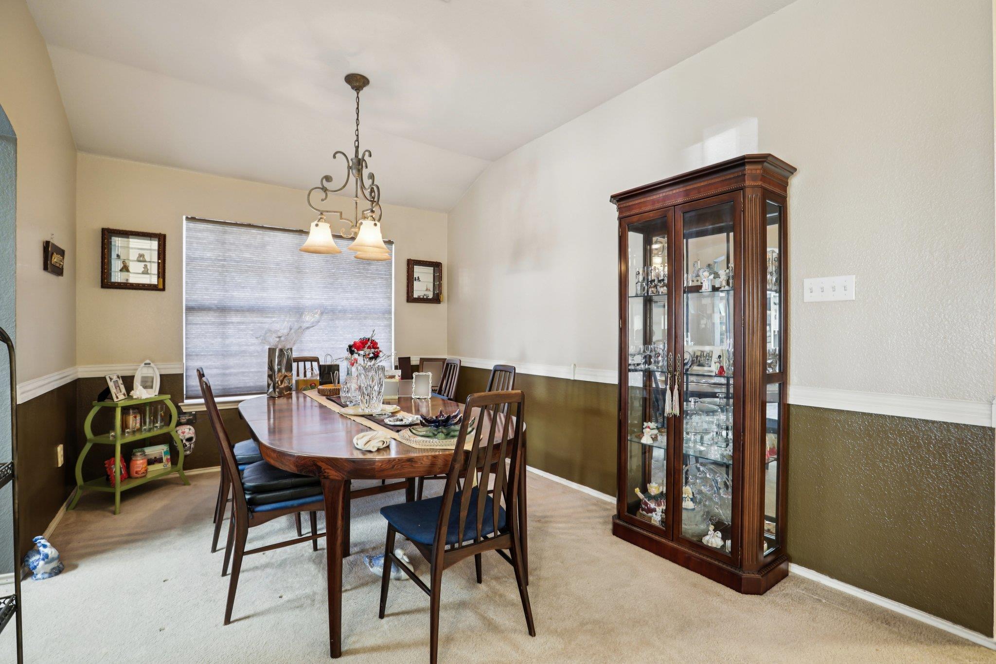 1300 Tetbury Ln, Austin, TX 78748