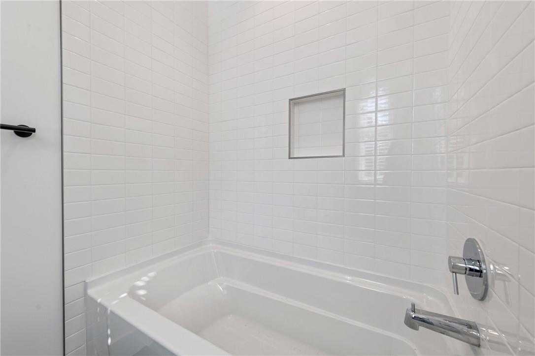 408 W 38 1/2 St # 3, Austin, TX 78705