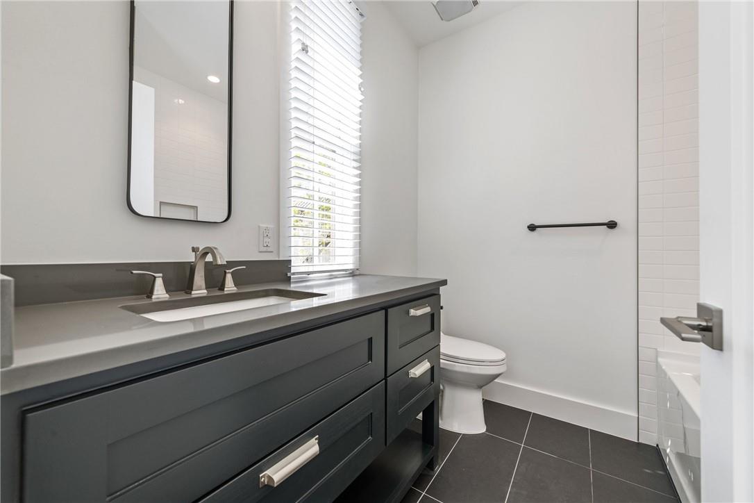 408 W 38 1/2 St # 3, Austin, TX 78705