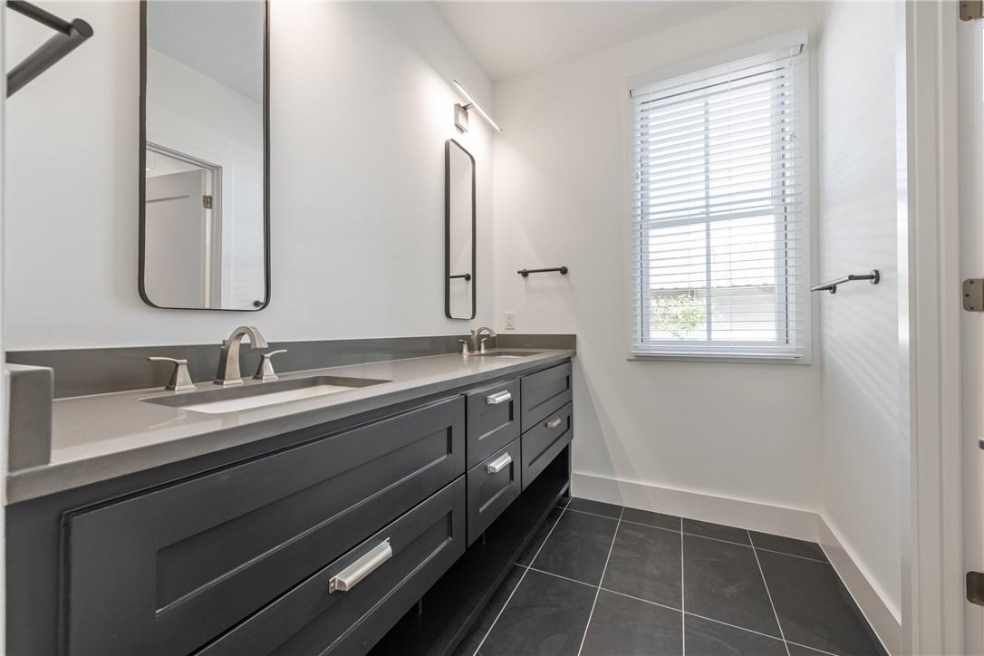 408 W 38 1/2 St # 3, Austin, TX 78705