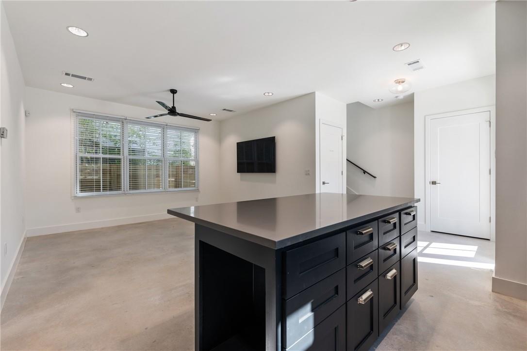 408 W 38 1/2 St # 3, Austin, TX 78705