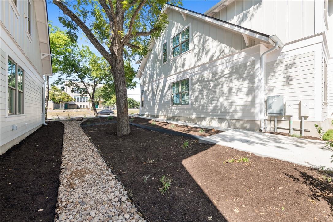 408 W 38 1/2 St # 3, Austin, TX 78705