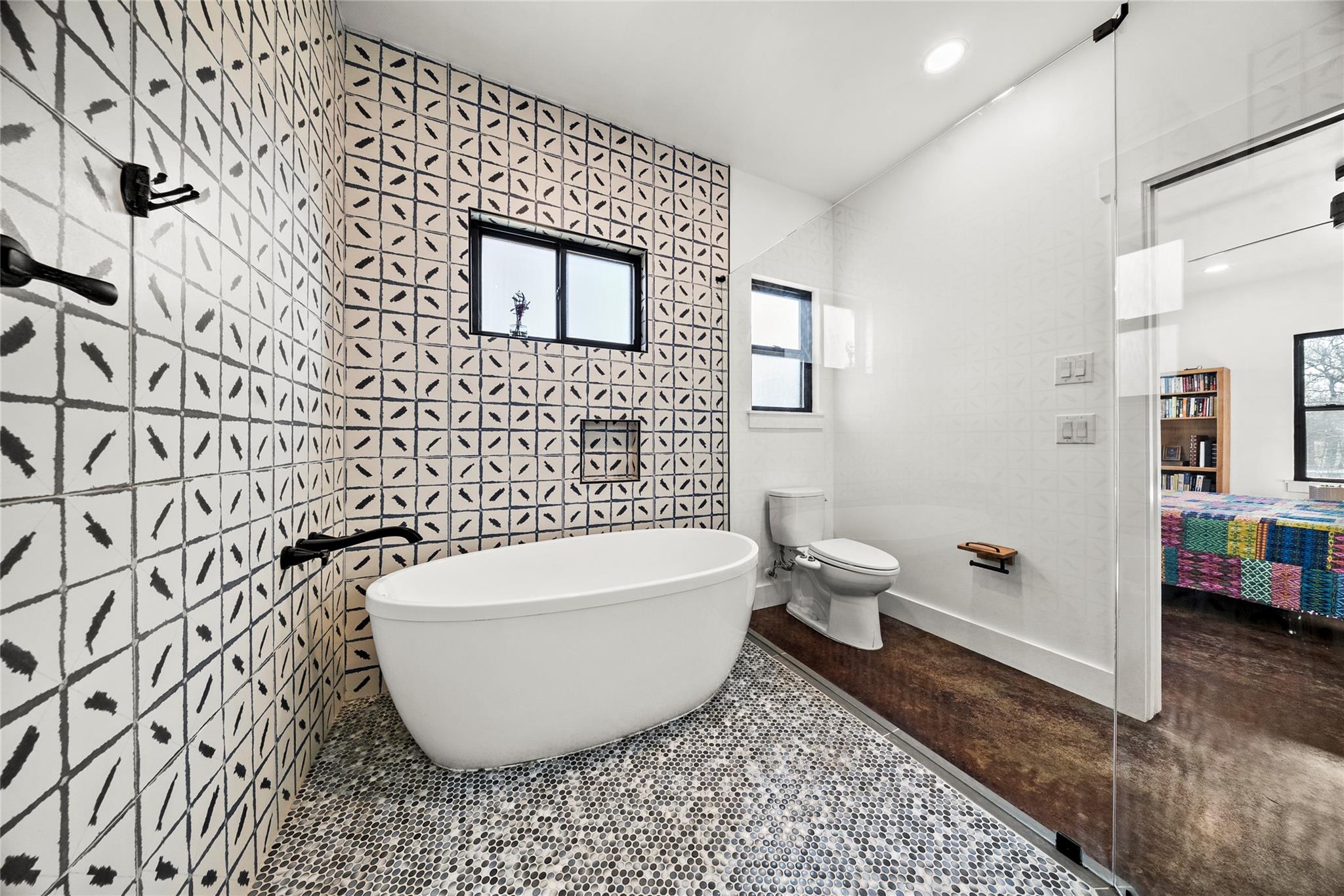 153 County Road 491 Rd, Elgin, TX 78621