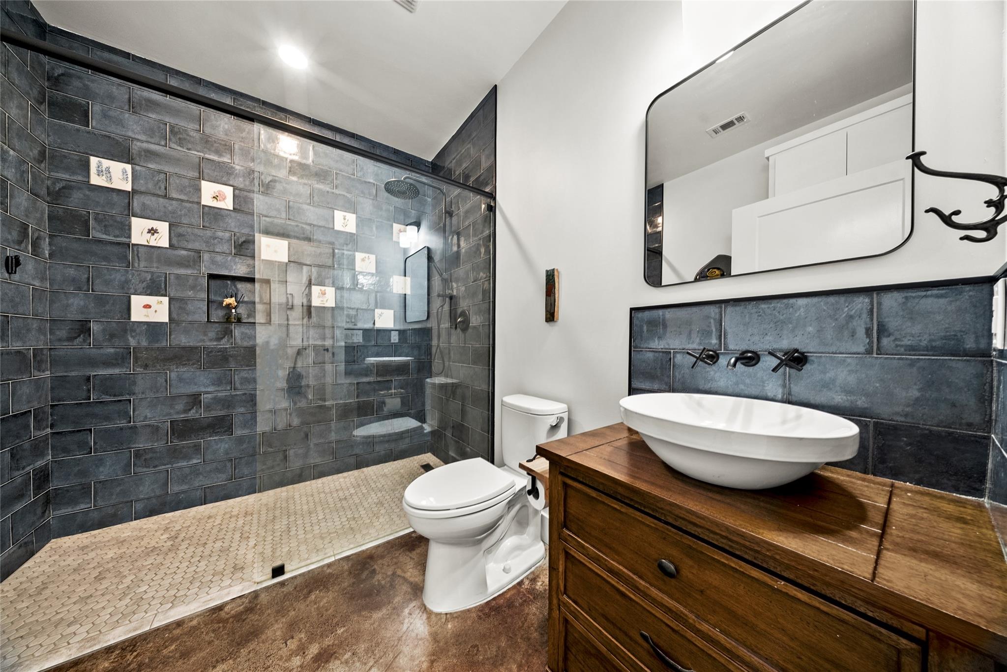 153 County Road 491 Rd, Elgin, TX 78621