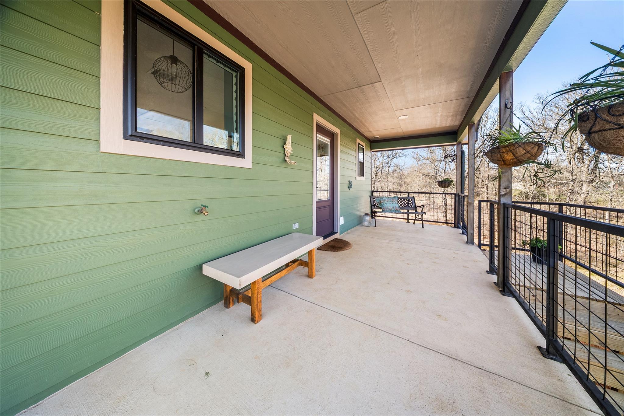 153 County Road 491 Rd, Elgin, TX 78621