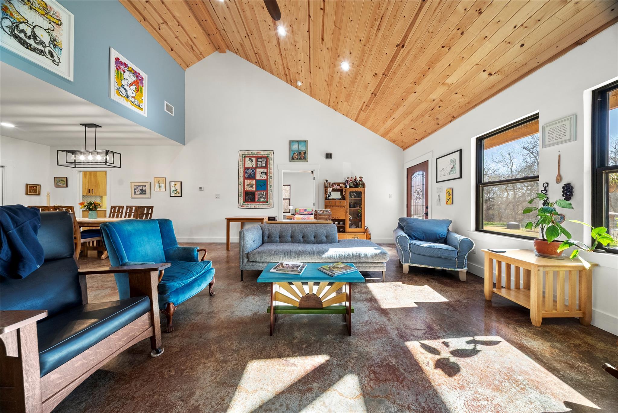 153 County Road 491 Rd, Elgin, TX 78621