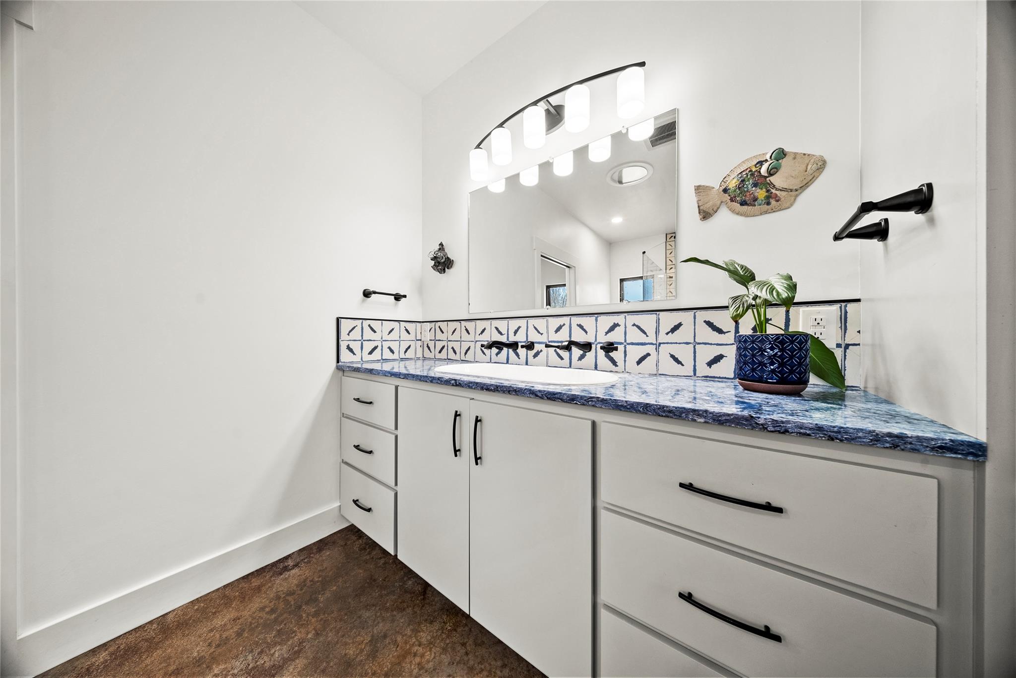 153 CR 491 Rd, Coupland, TX 78621