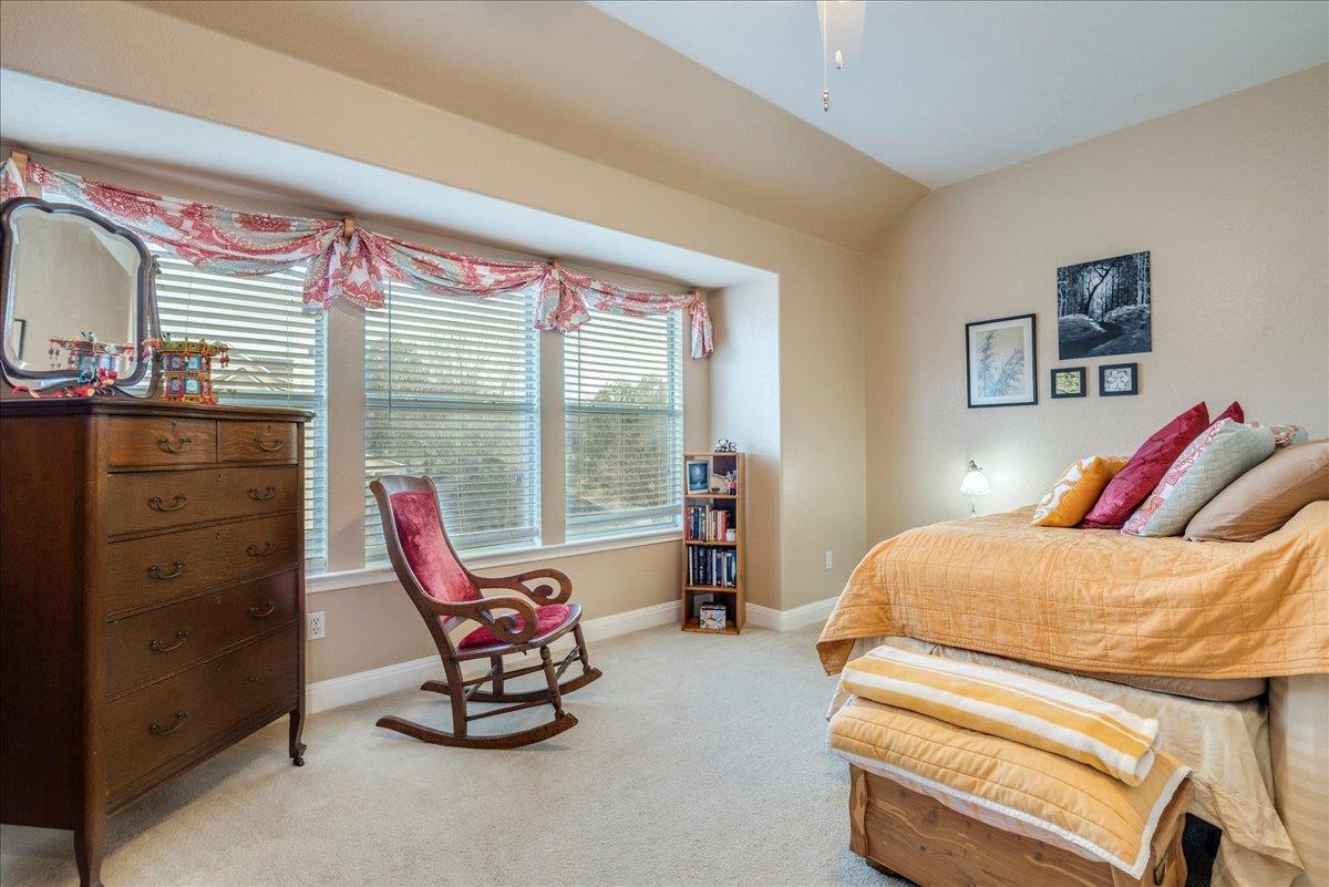 1077 Fairway, Kyle, TX 78640