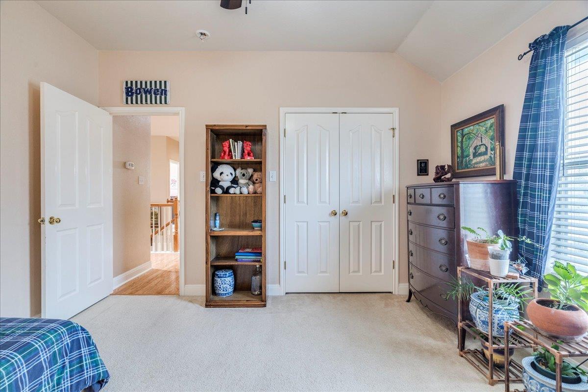 1077 Fairway, Kyle, TX 78640