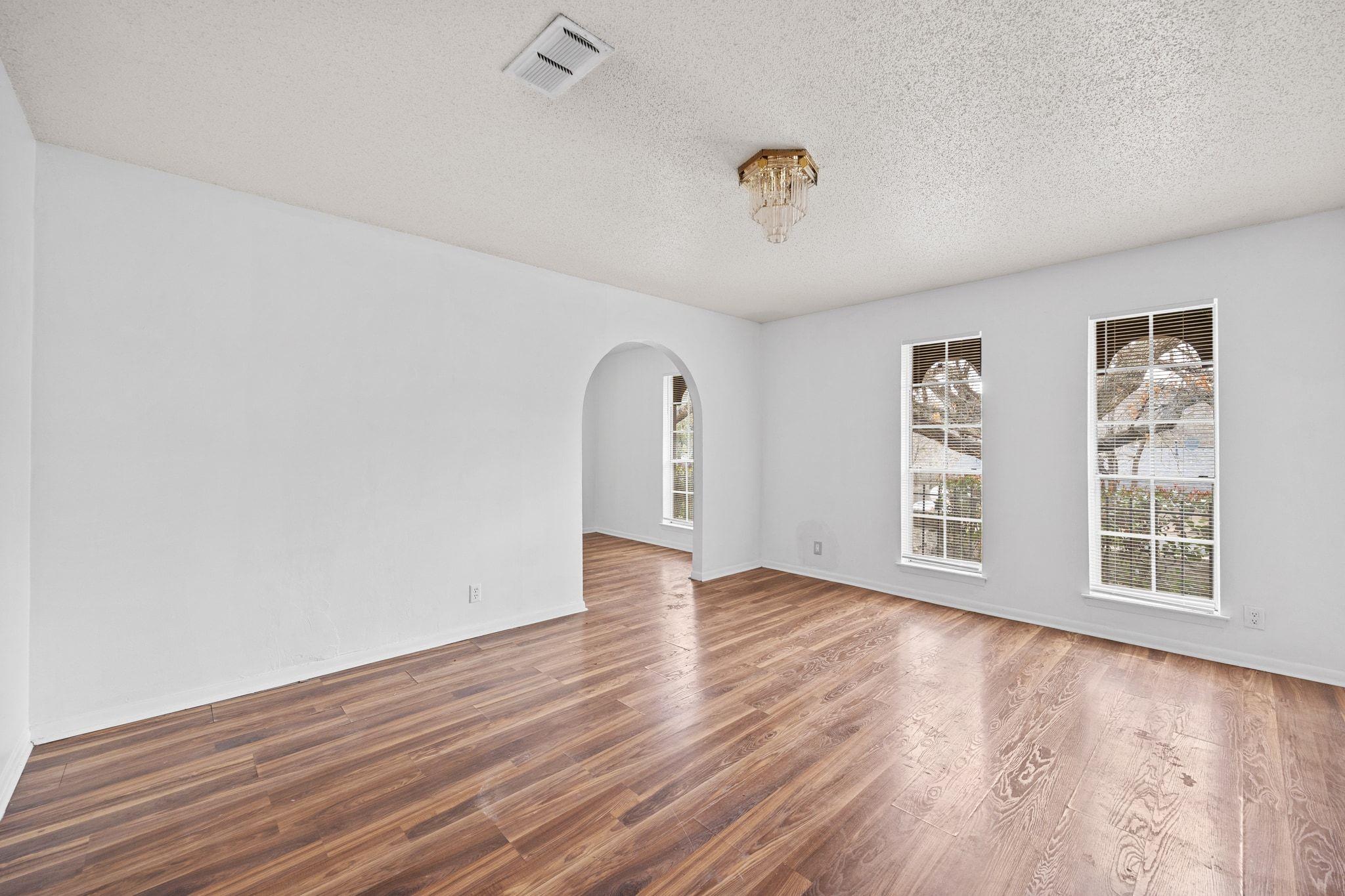 6508 Auburndale St, Austin, TX 78723