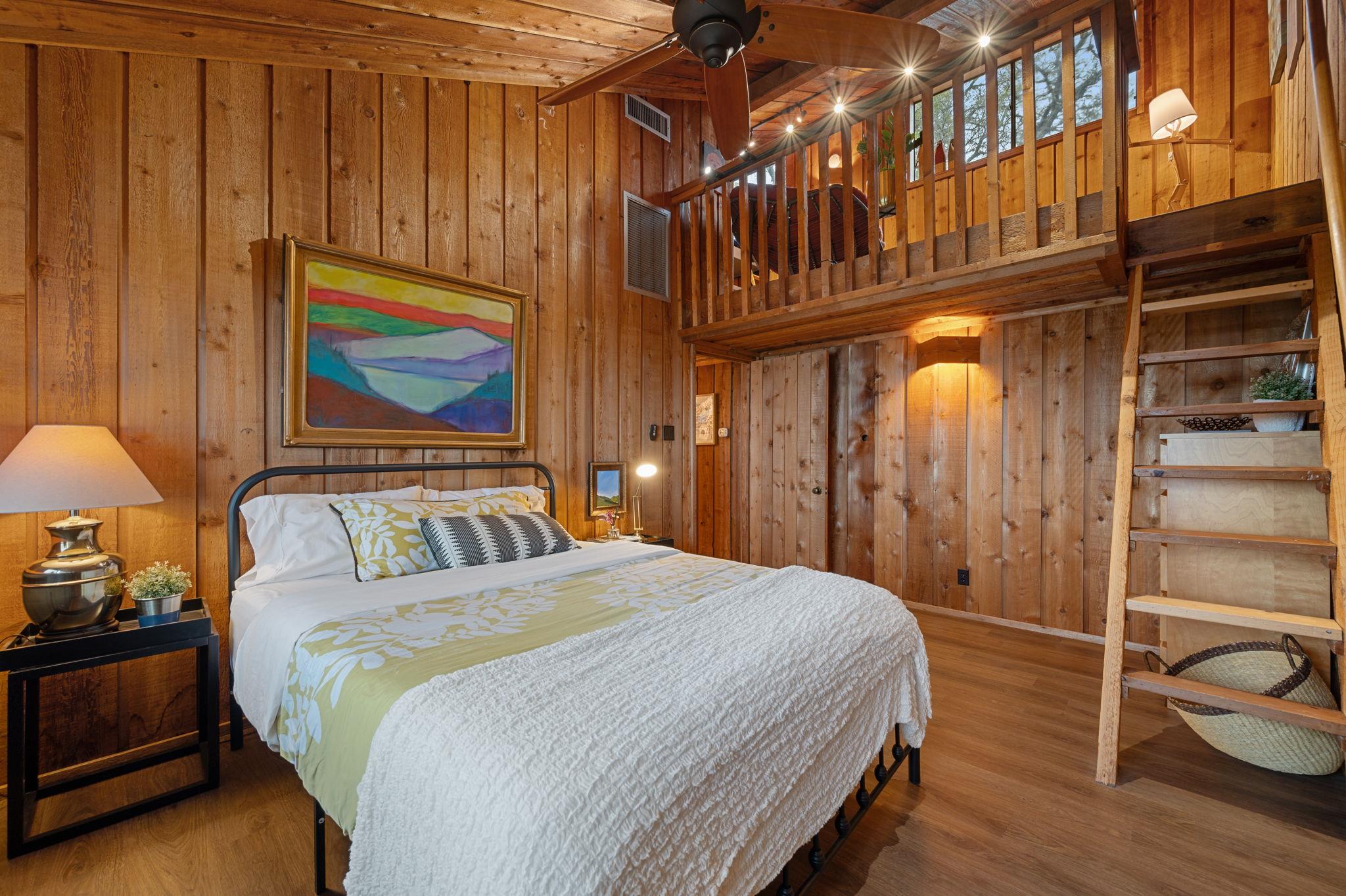 403 Coventry Rd, Spicewood, TX 78669