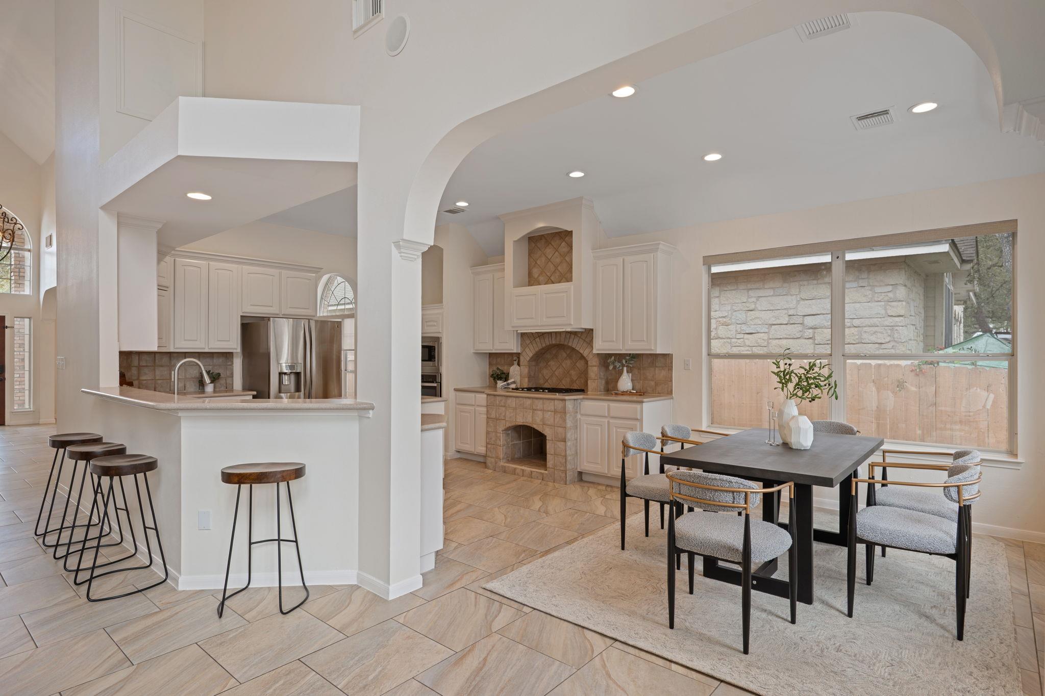 5813 Anselm Ct, Austin, TX 78739