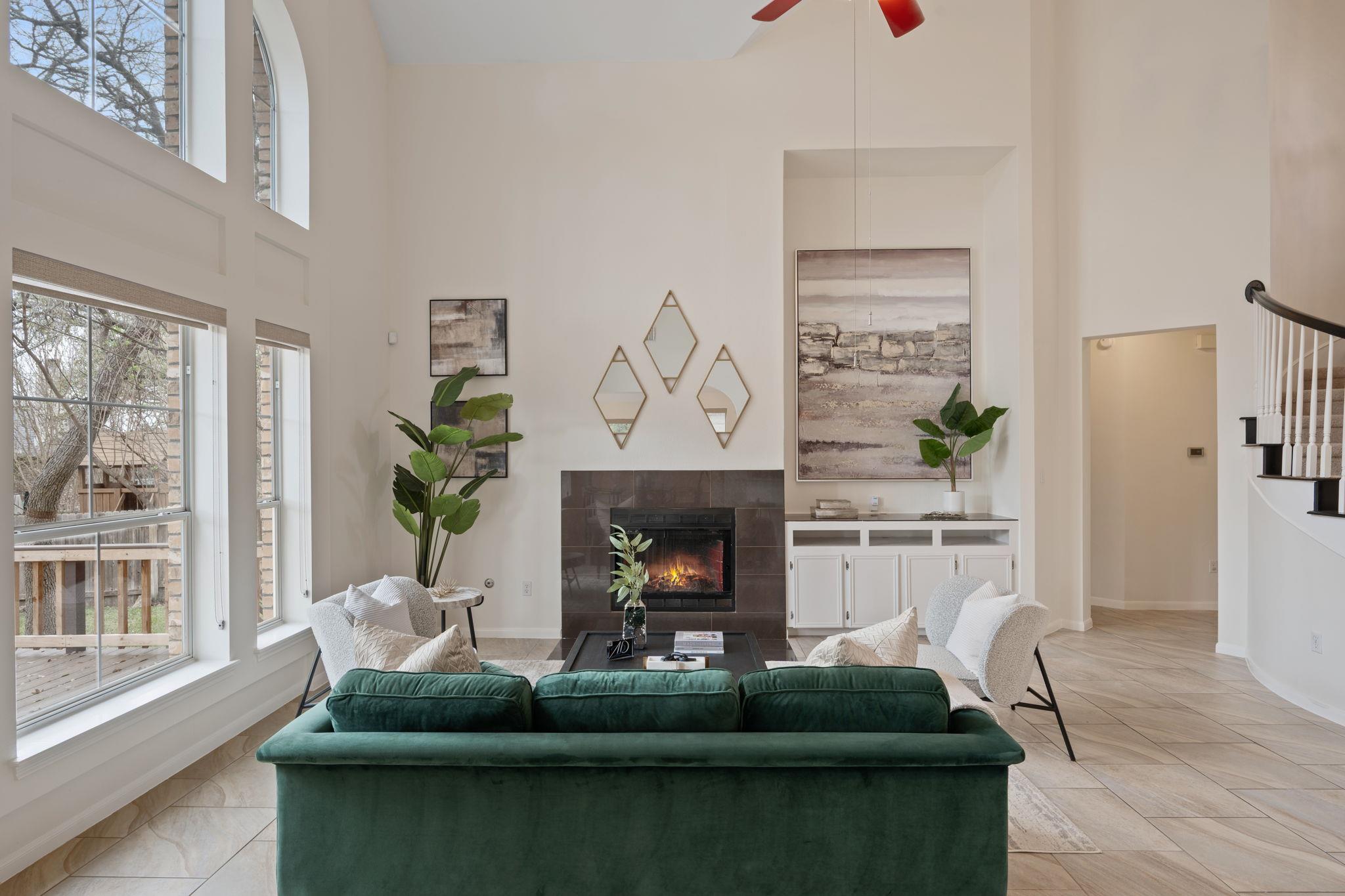 5813 Anselm Ct, Austin, TX 78739