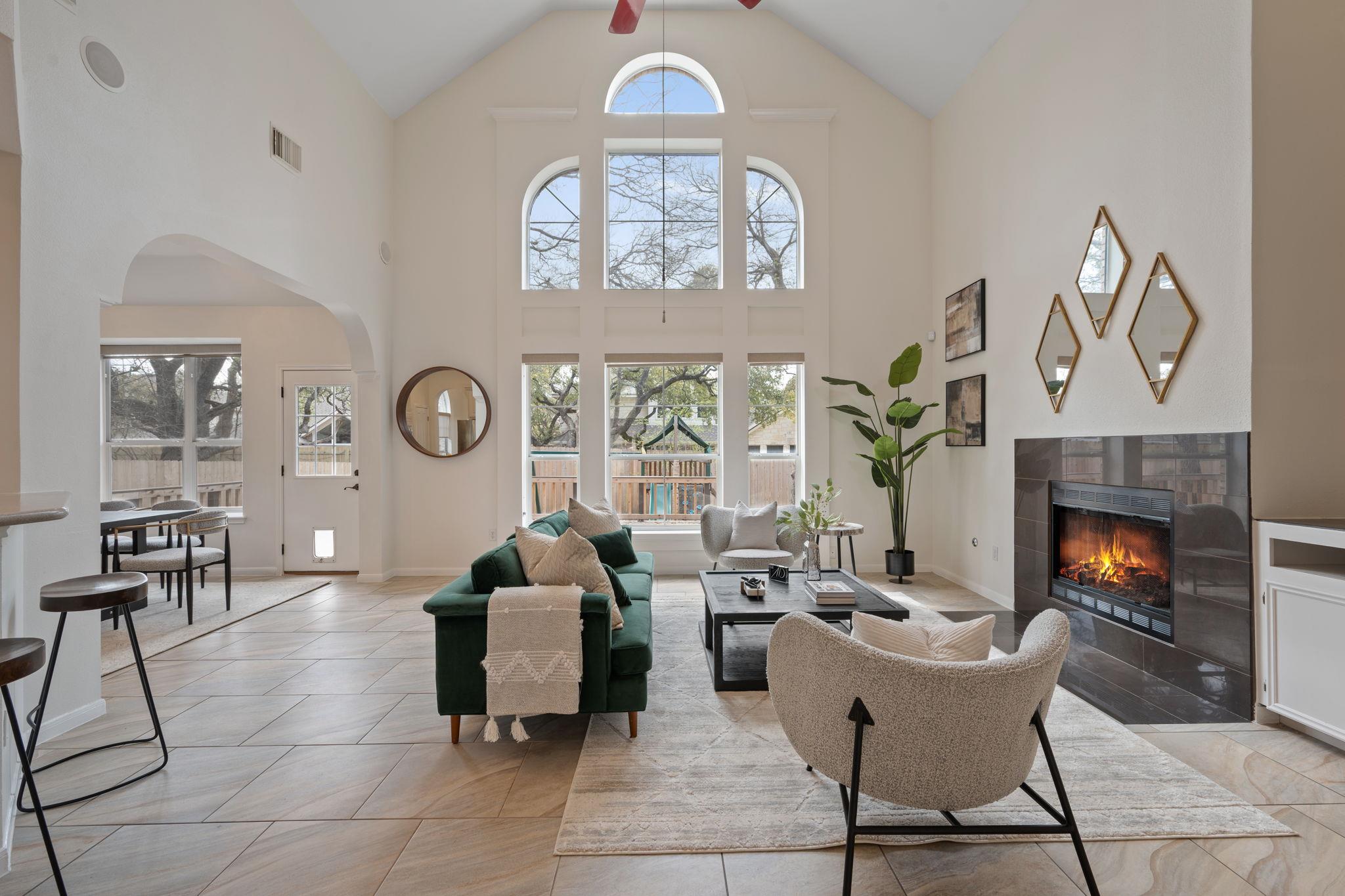 5813 Anselm Ct, Austin, TX 78739