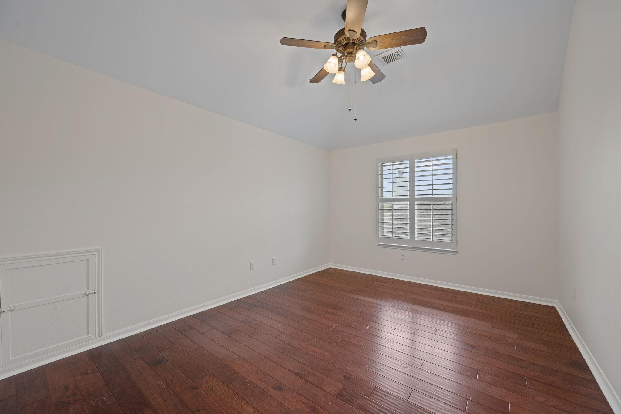 5813 Anselm Ct, Austin, TX 78739