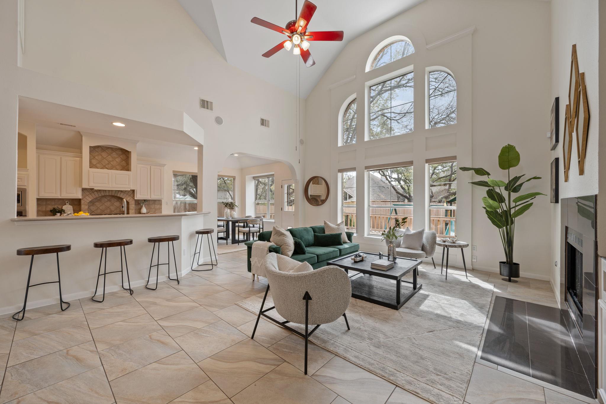 5813 Anselm Ct, Austin, TX 78739