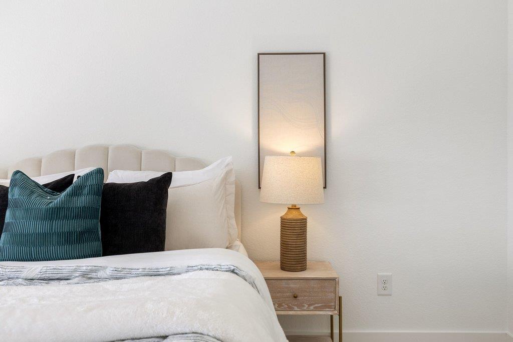 6124 Florencia Ln, Austin, TX 78724