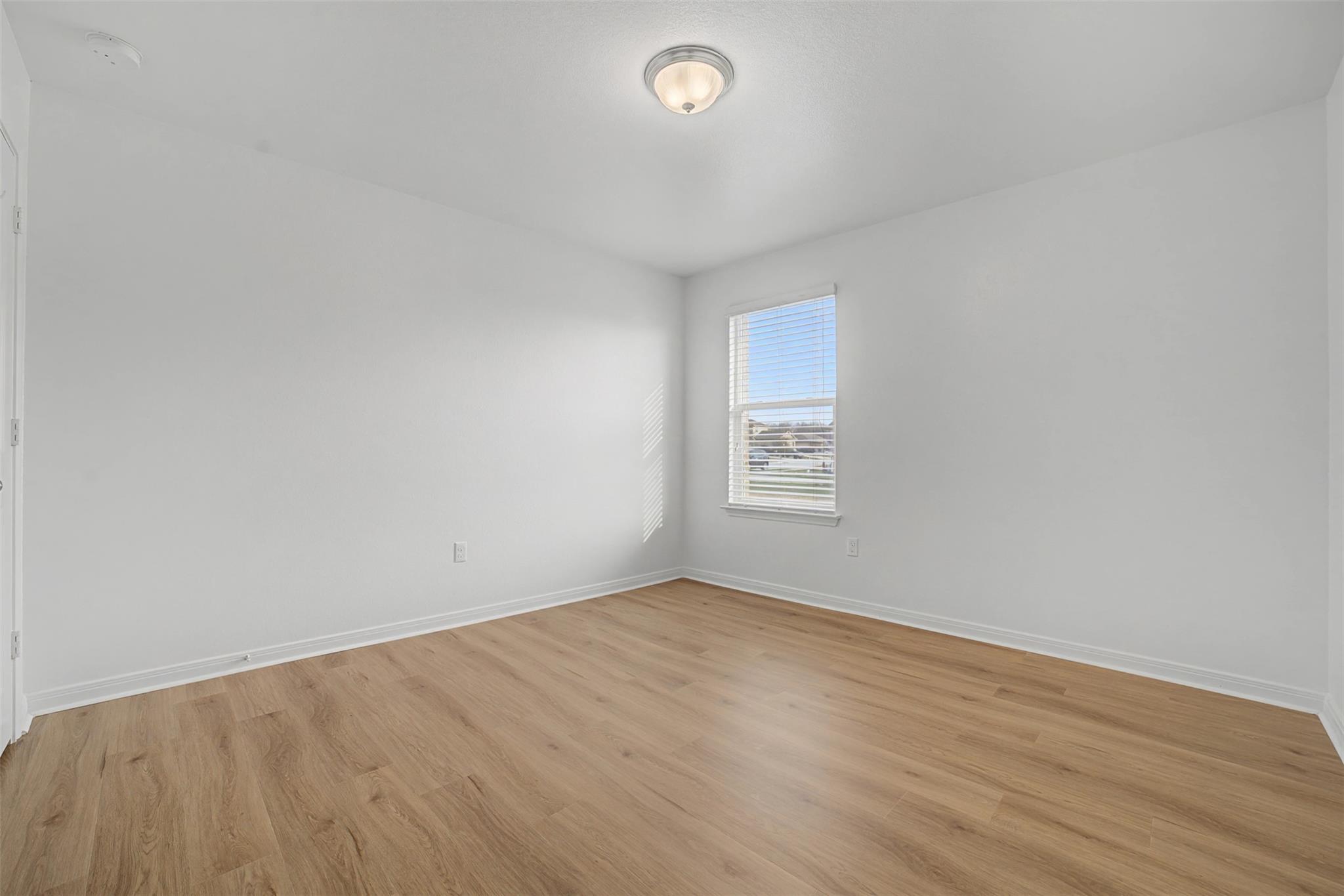 165 Dusky Thrush Dr, Kyle, TX 78640