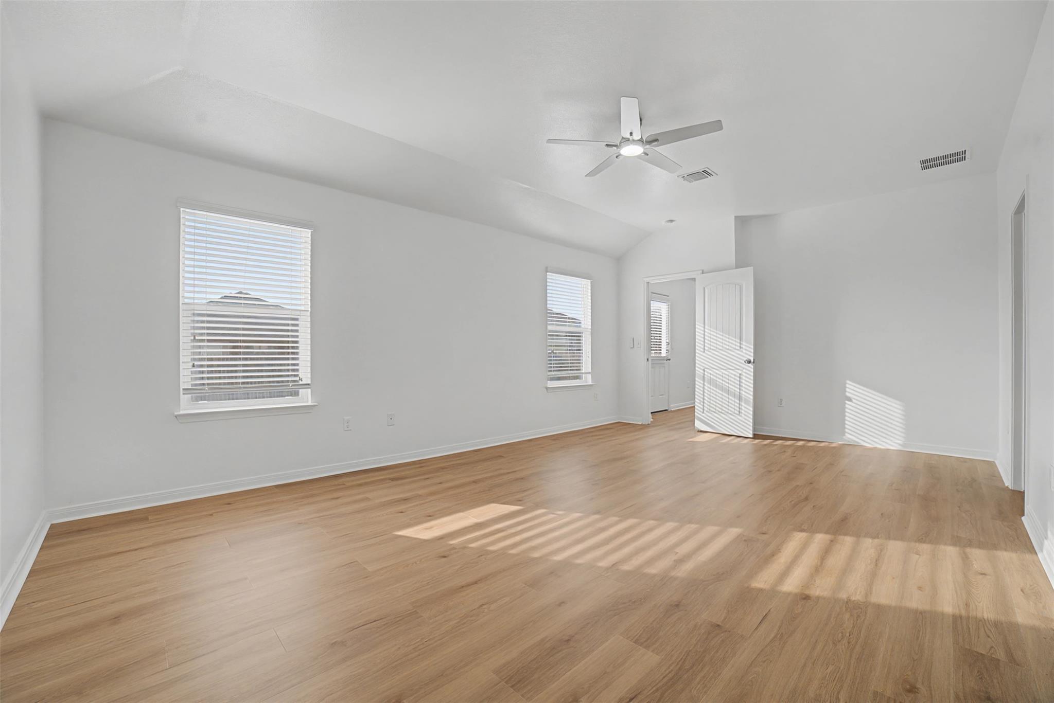 165 Dusky Thrush Dr, Kyle, TX 78640