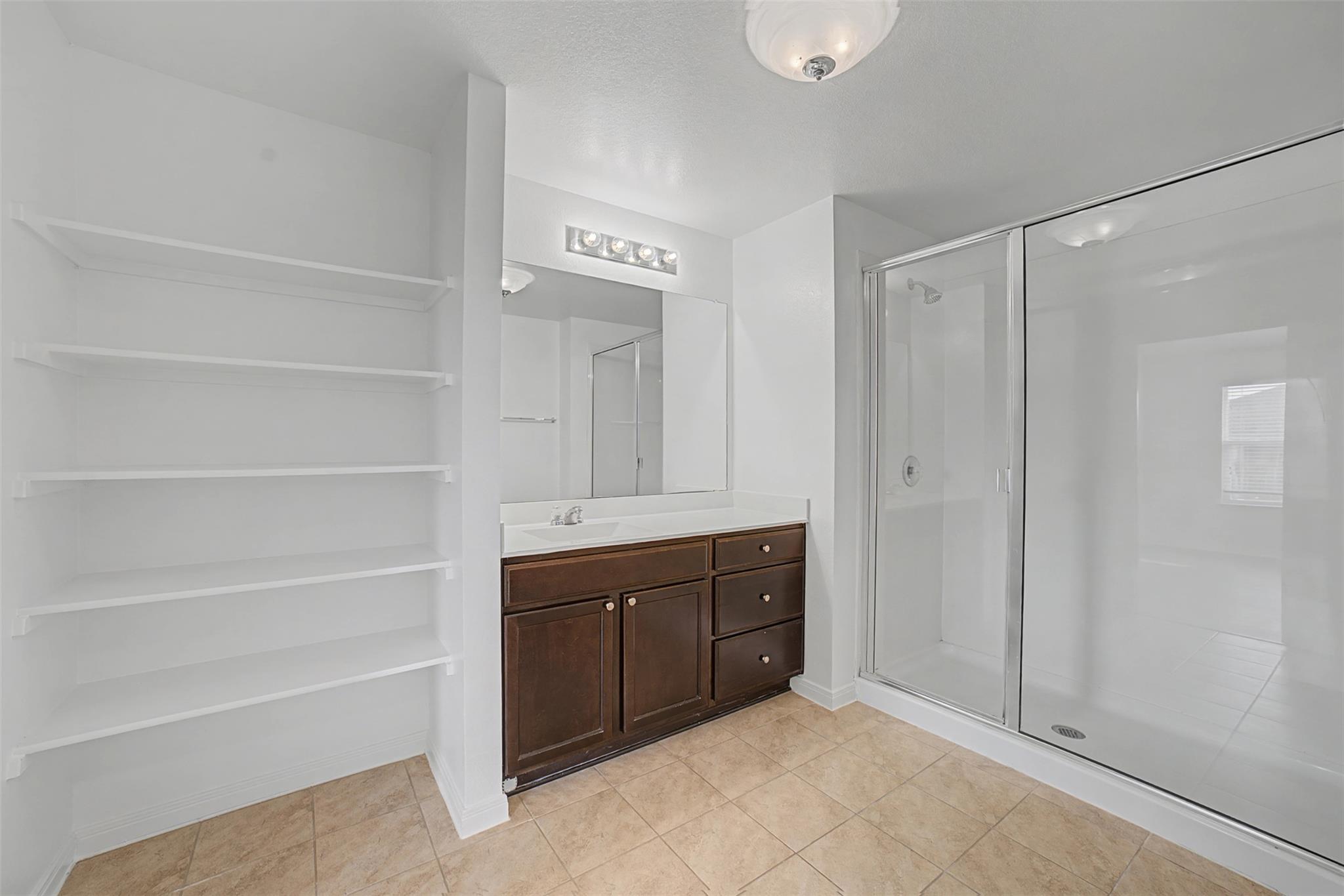 165 Dusky Thrush Dr, Kyle, TX 78640