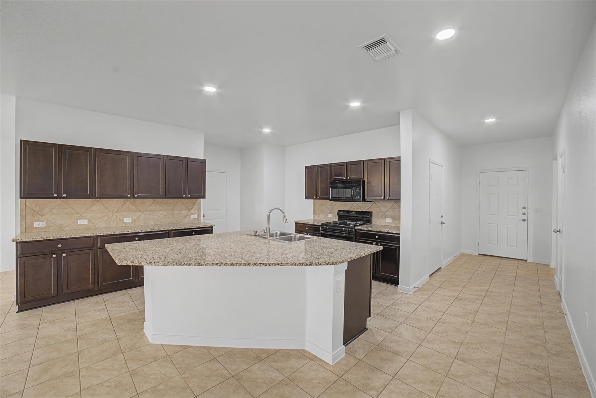 165 Dusky Thrush Dr, Kyle, TX 78640