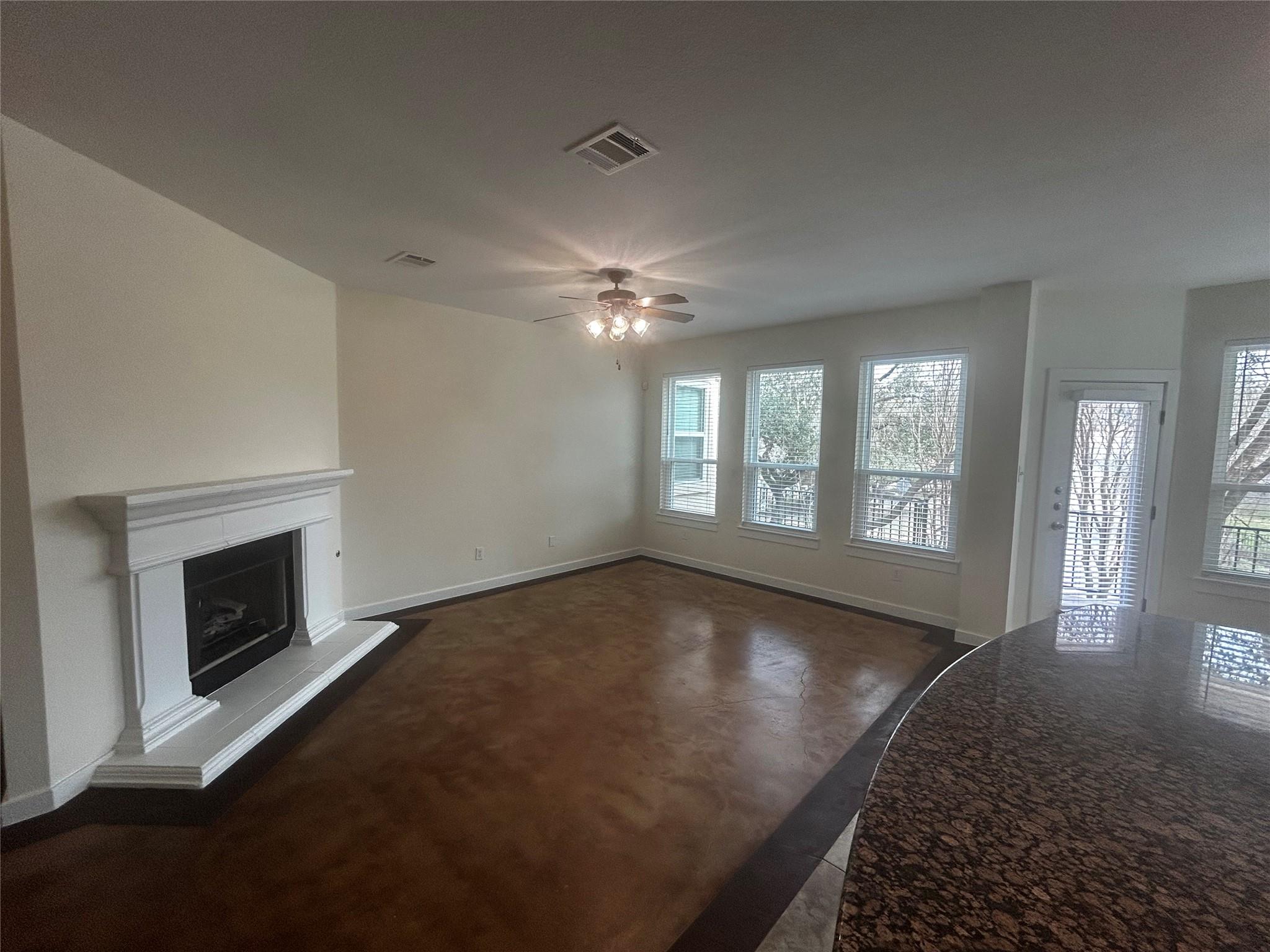 43 Cypress Knee Ln # 87, Lakeway, TX 78734