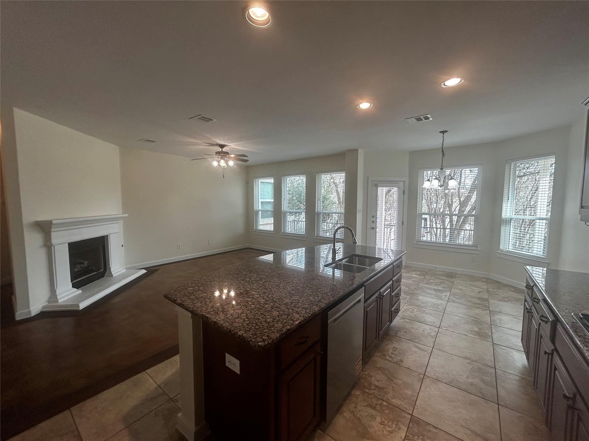 43 Cypress Knee Ln # 87, Lakeway, TX 78734