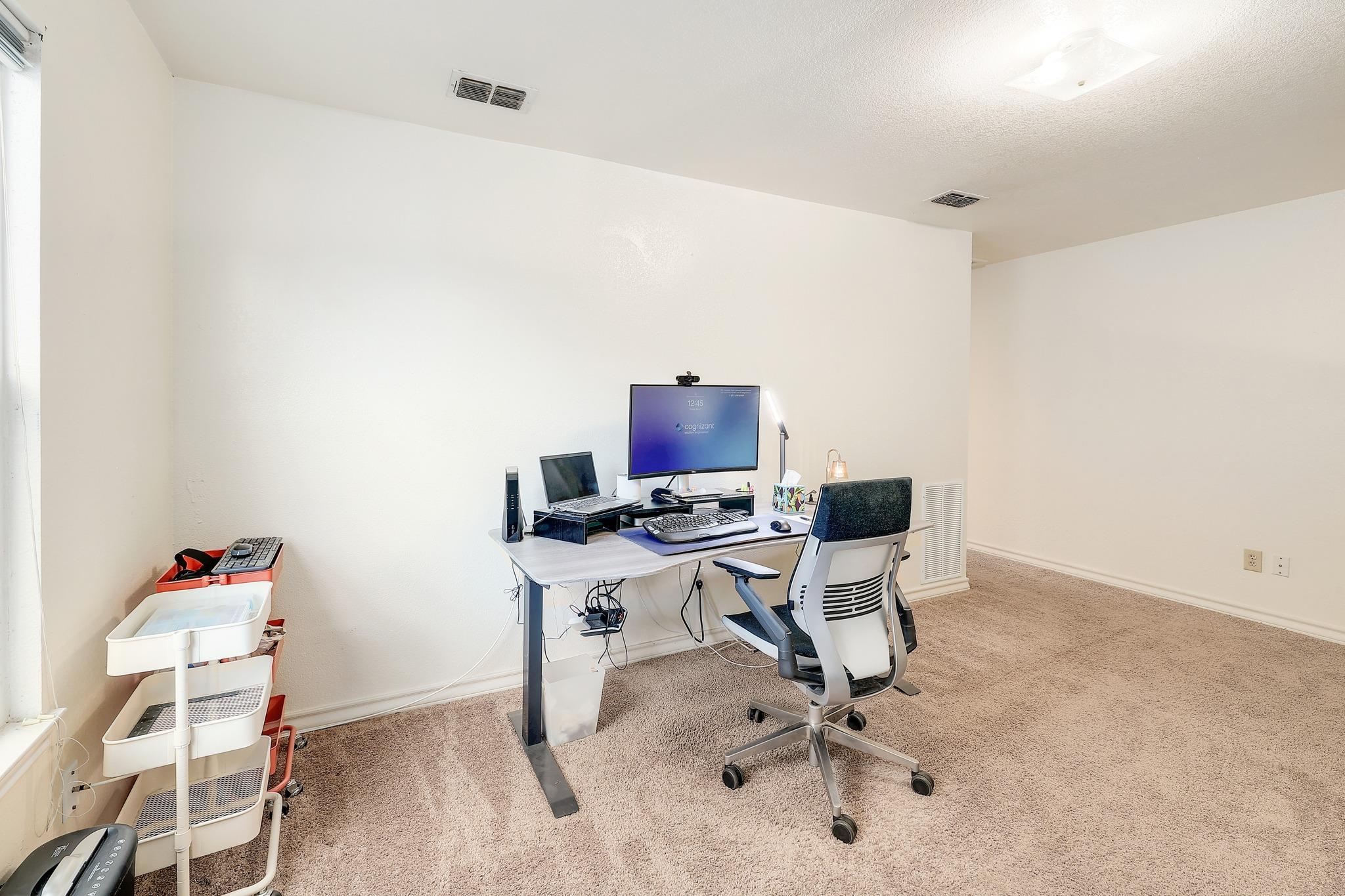 703 Valley View Dr # A & B, Pflugerville, TX 78660
