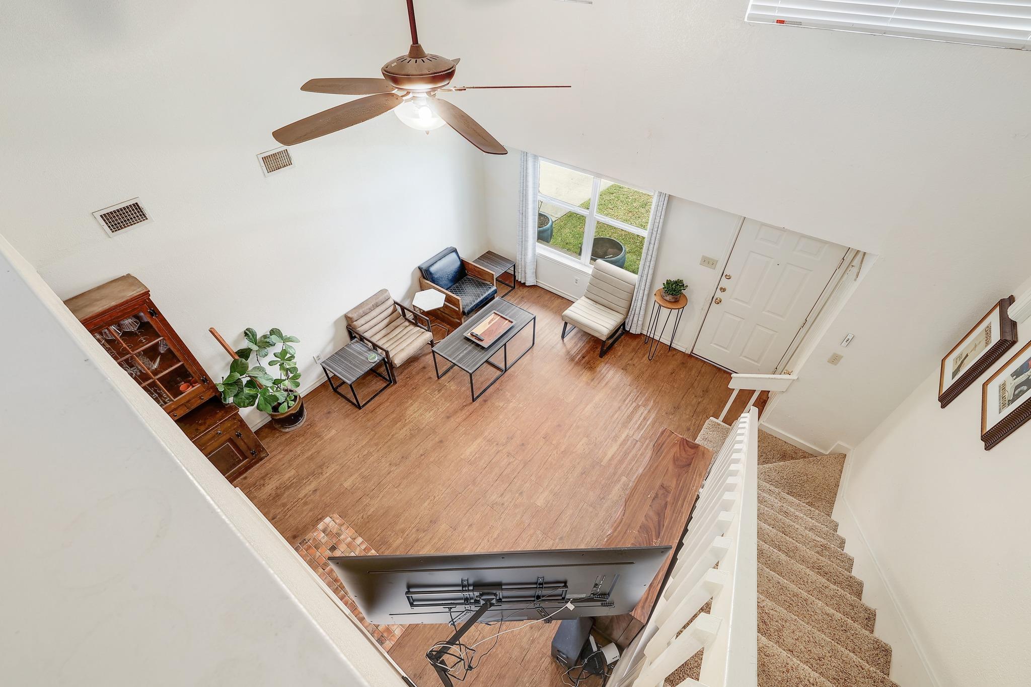 703 Valley View Dr # A & B, Pflugerville, TX 78660