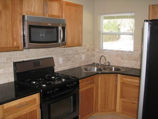 907 W 30th St # A, Austin, TX 78705