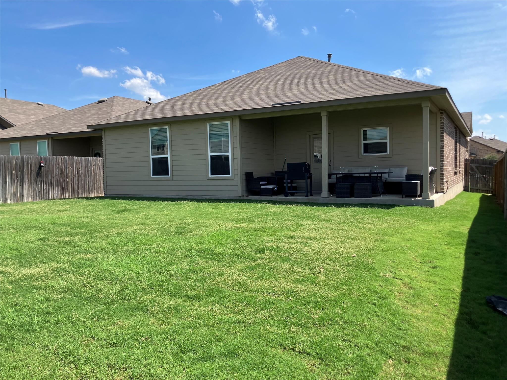 9419 Bracted Sedge Dr, San Antonio, TX 78254