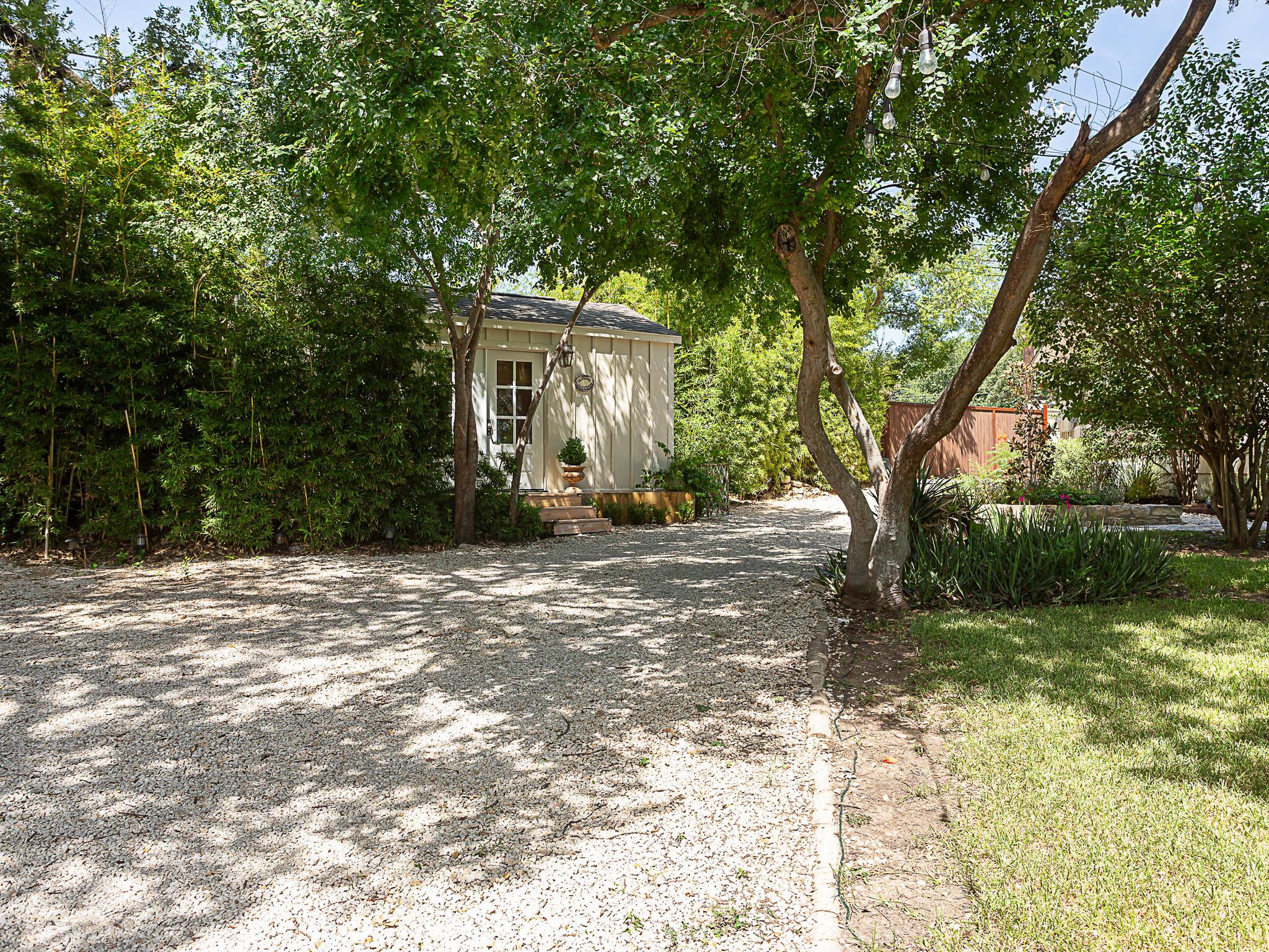 3800 Petes Path, Austin, TX 78731