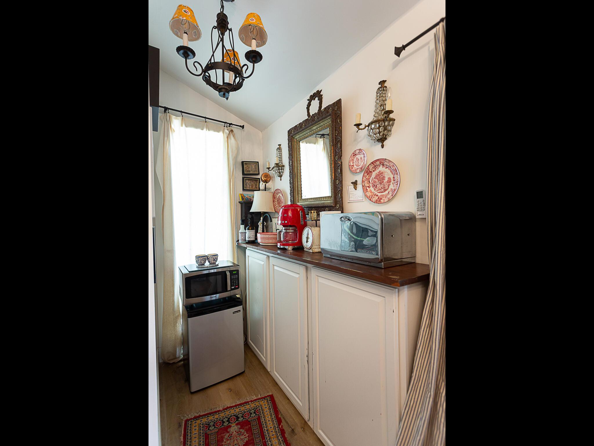 3800 Petes Path, Austin, TX 78731