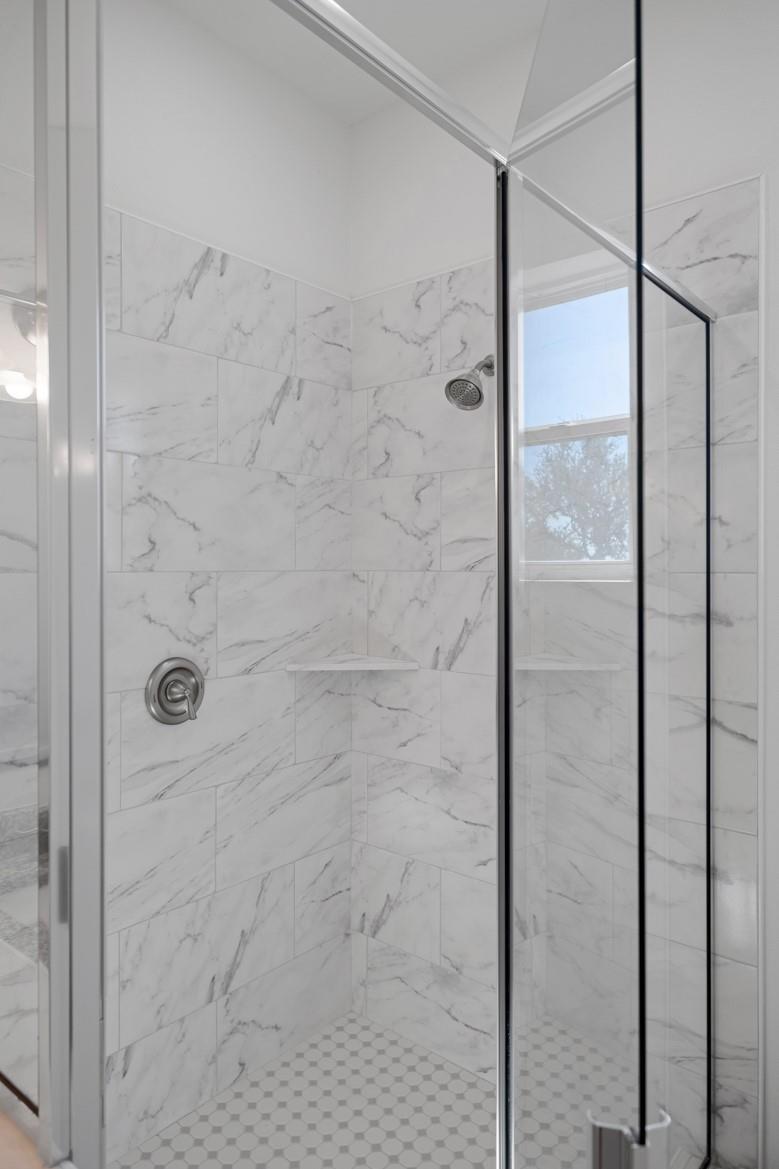 267 Lourdes Ct # B, Dripping Springs, TX 78620