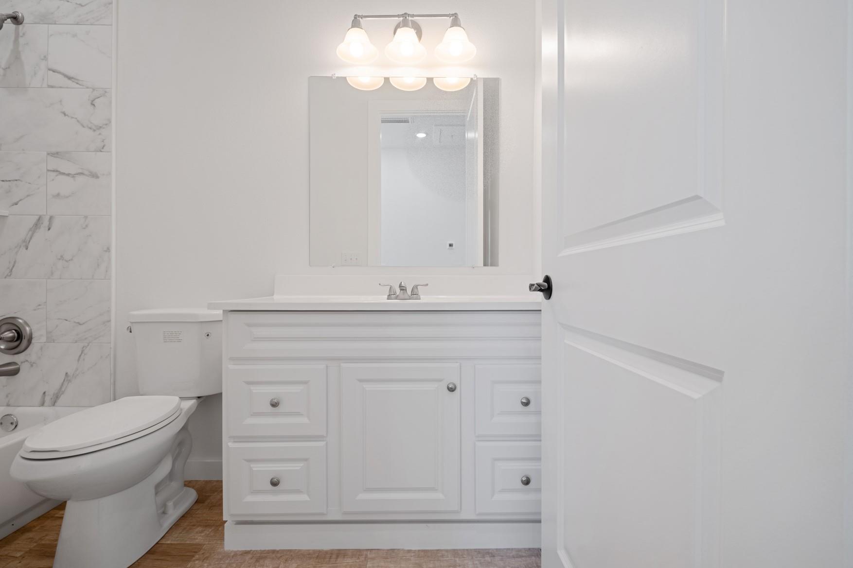 267 Lourdes Ct # B, Dripping Springs, TX 78620