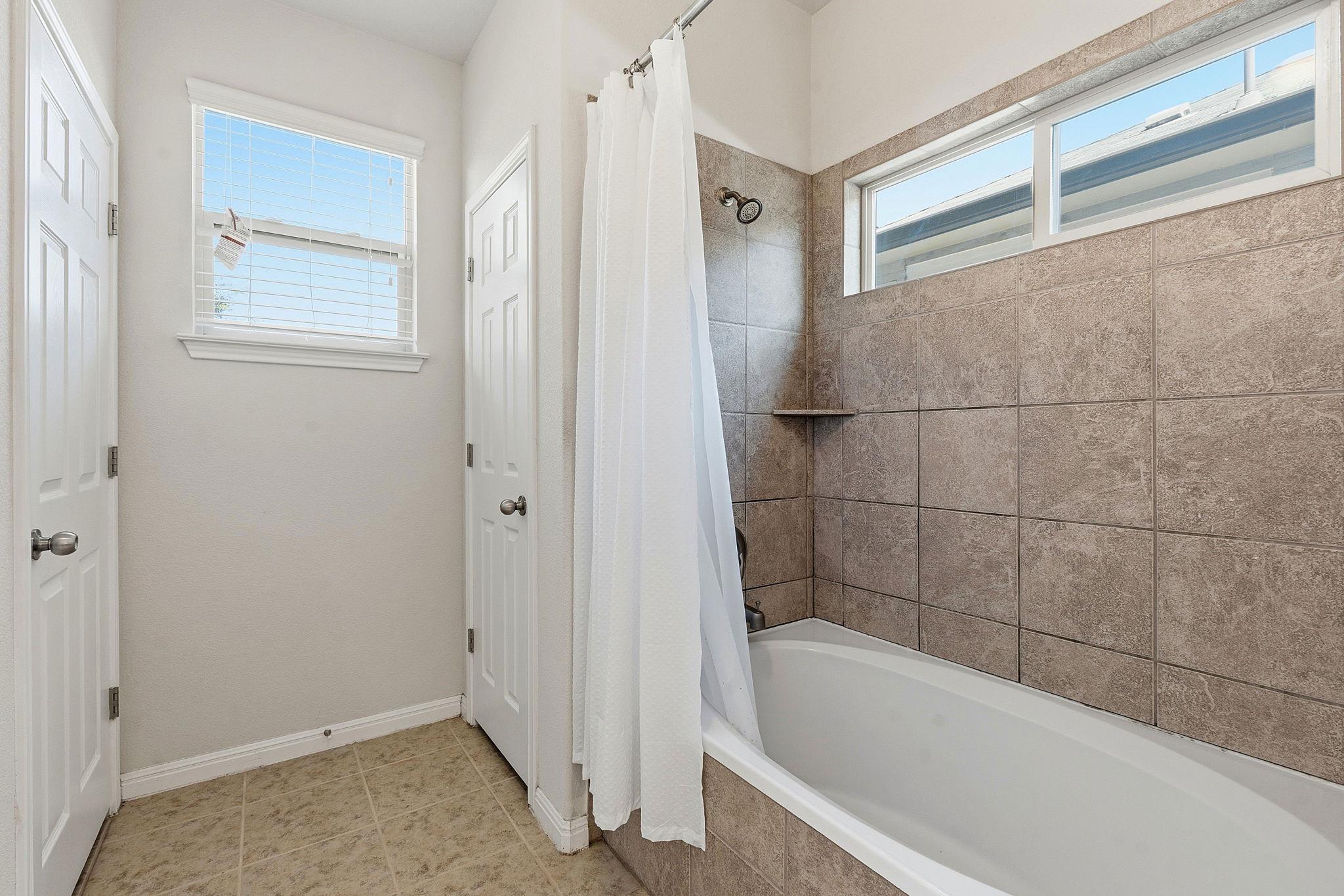 9510 Tanager Way # 111, Austin, TX 78748