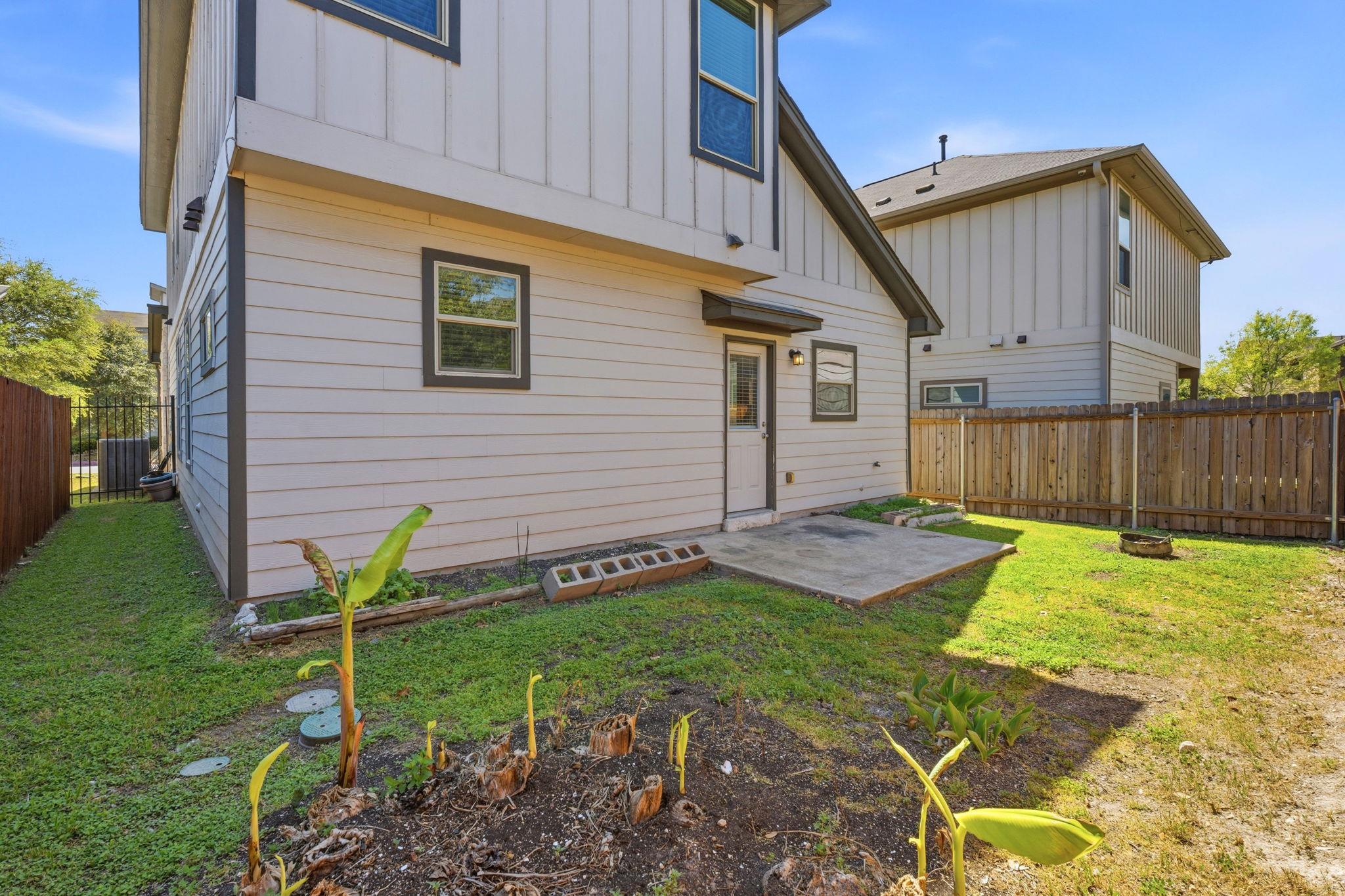 9510 Tanager Way # 111, Austin, TX 78748