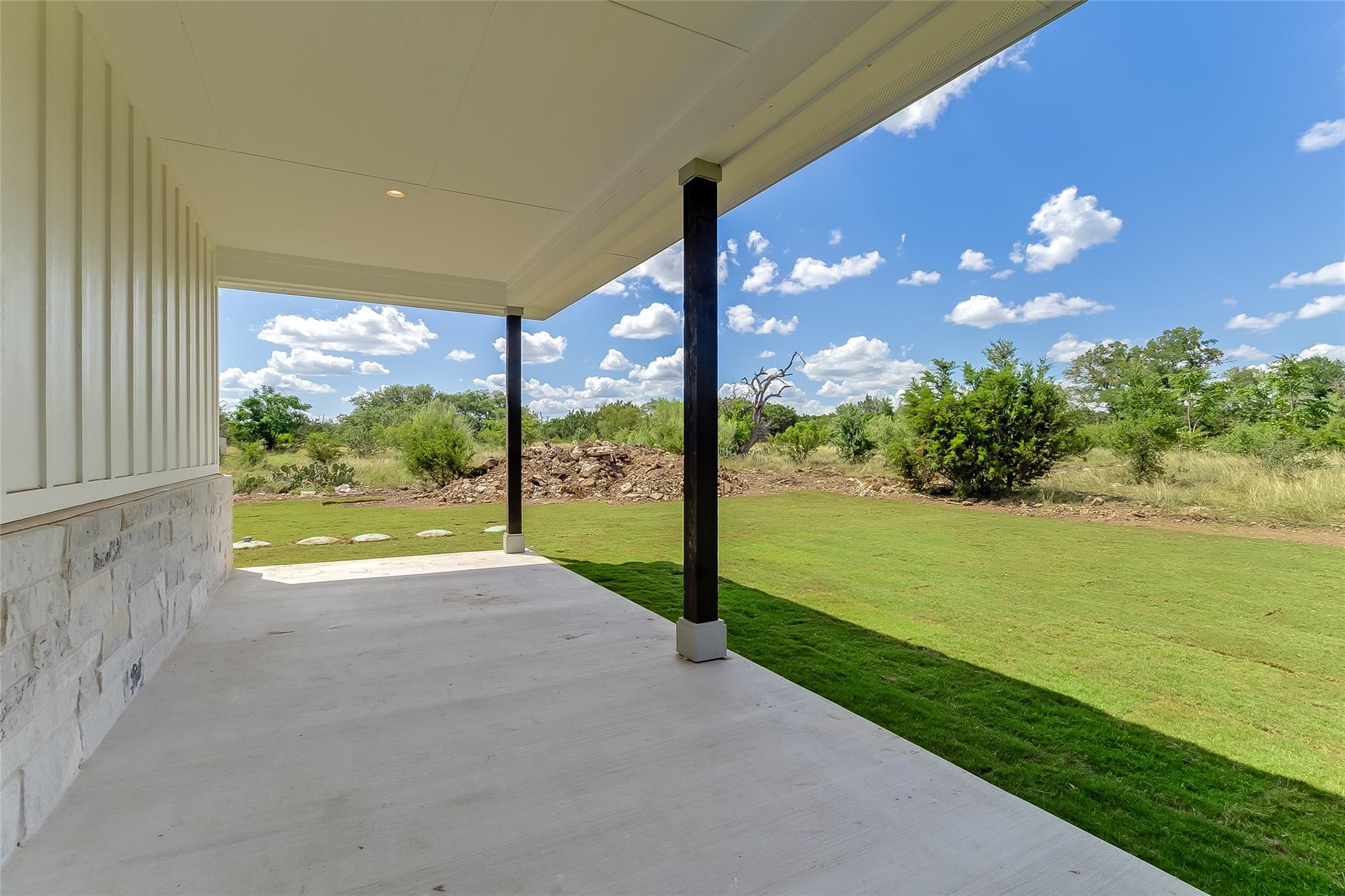 130 Draper Ln, Bertram, TX 78605