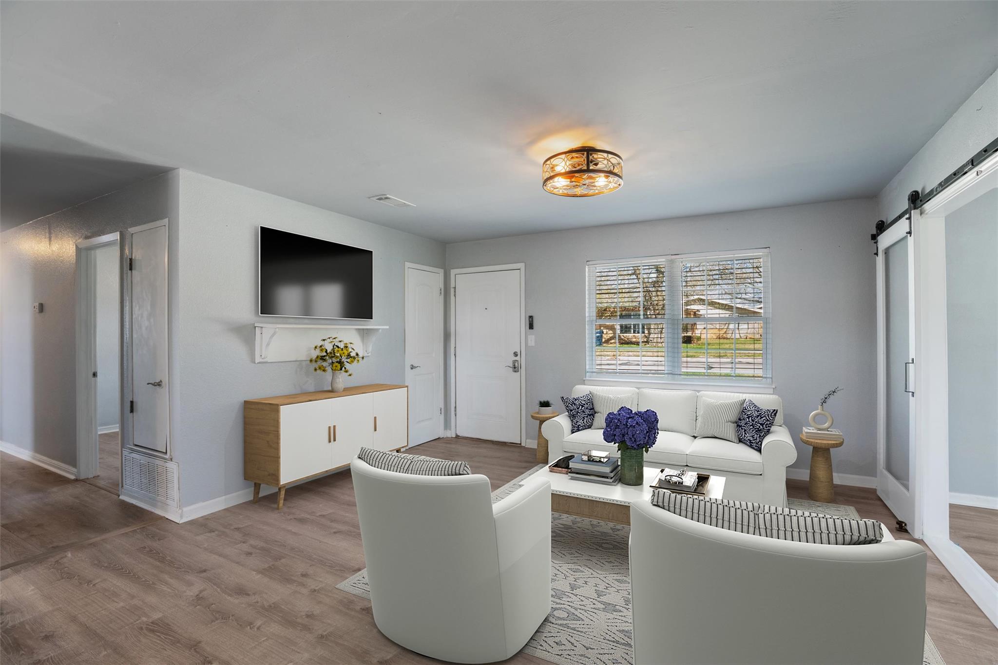 801 E Johnson St, Burnet, TX 78611