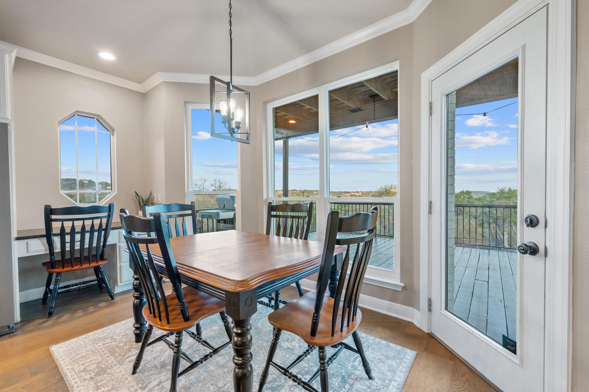 9708 Big View Dr, Austin, TX 78730