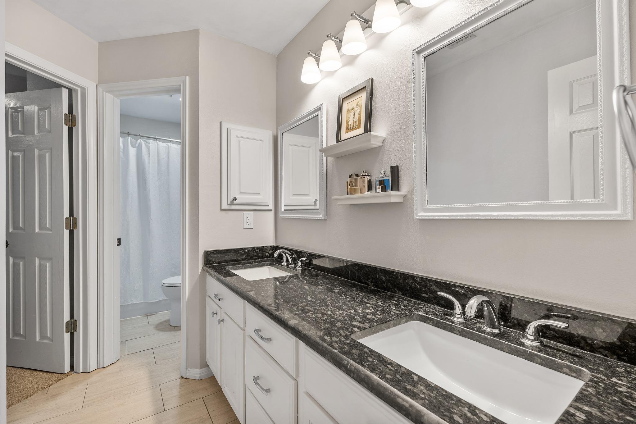 9708 Big View Dr, Austin, TX 78730